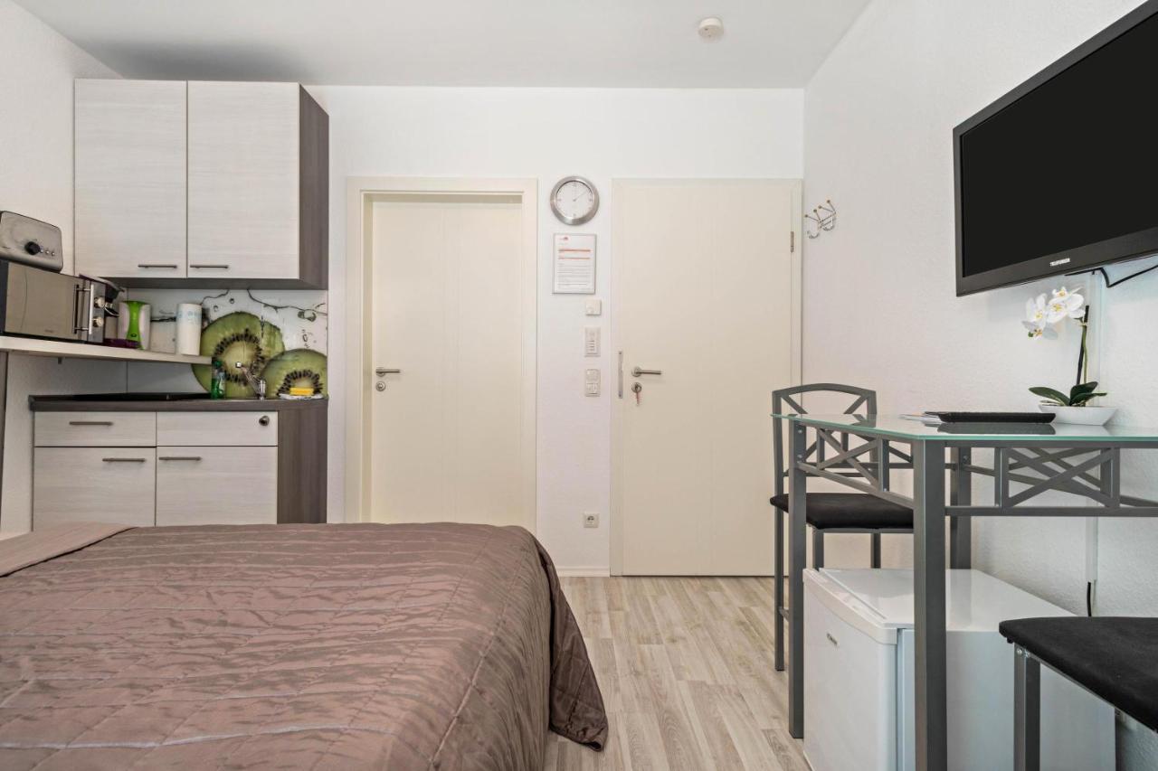 Apartment Mit Kaffeekueche Fuer Zwei Meersburg Esterno foto
