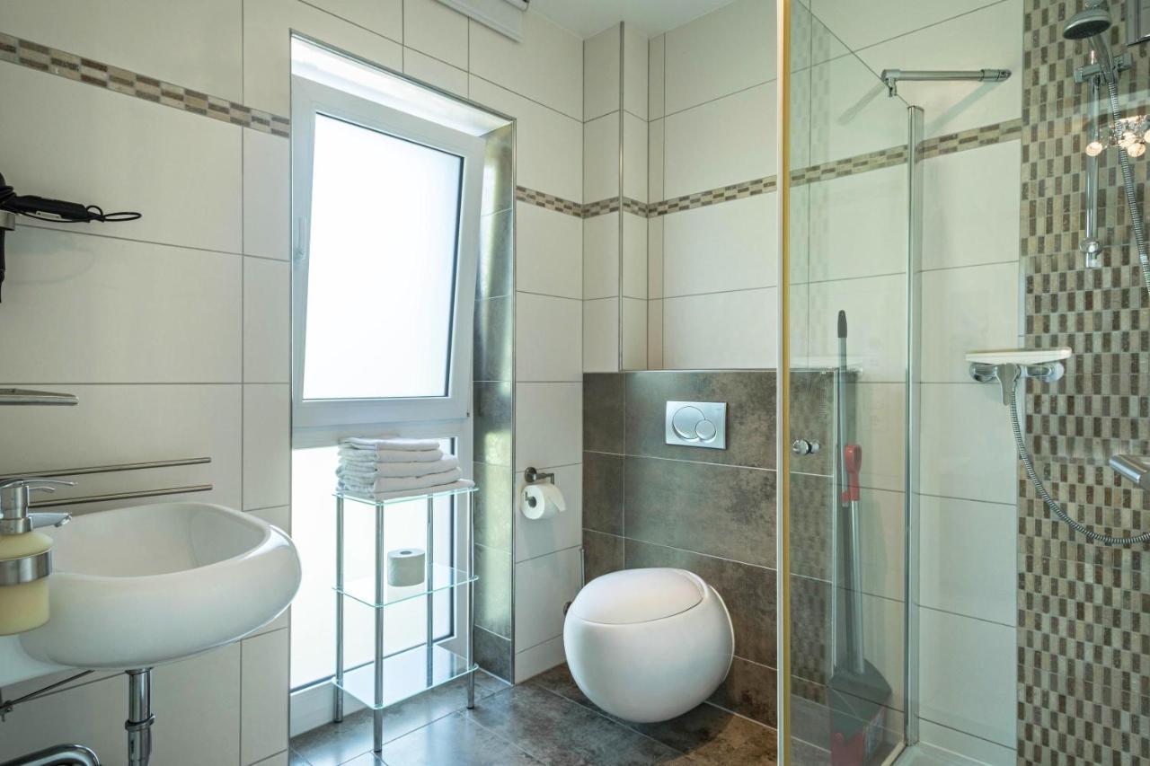 Apartment Mit Kaffeekueche Fuer Zwei Meersburg Esterno foto